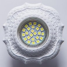 Точечный светильник с арматурой белого цвета, плафонами белого цвета SvDecor SV 7134