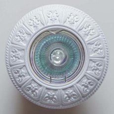 Точечный светильник с арматурой белого цвета SvDecor SV 7084