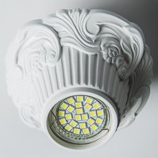 Точечный светильник с гипсовыми плафонами белого цвета SvDecor SV 7147