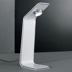 Настольная лампа с арматурой белого цвета, металлическими плафонами La Lampada TL 55/1.02