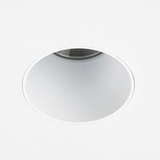Точечный светильник с арматурой белого цвета, металлическими плафонами Astro 5772