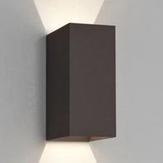 Светильник для ванной комнаты с арматурой чёрного цвета, металлическими плафонами Astro 7061