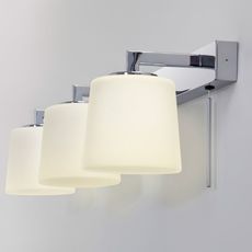 Светильник для ванной комнаты с арматурой хрома цвета, плафонами белого цвета Astro 7093