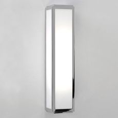 Светильник для ванной комнаты с плафонами белого цвета Astro 7134