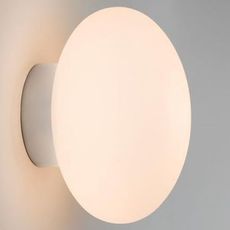 Светильник для ванной комнаты с арматурой хрома цвета, стеклянными плафонами Astro 7247
