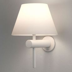 Светильник для ванной комнаты с плафонами белого цвета Astro 8034
