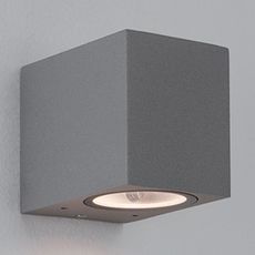 Светильник для уличного освещения с арматурой серого цвета, плафонами серого цвета Astro 8195