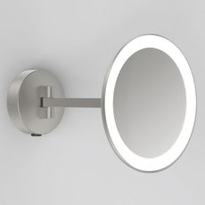 Светильник для ванной комнаты с арматурой никеля цвета, плафонами белого цвета Astro 8324