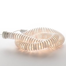 Настольная лампа с арматурой белого цвета, пластиковыми плафонами Artemide 0027110A