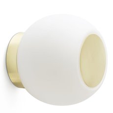 Светильник для ванной комнаты с стеклянными плафонами белого цвета Faro Barcelona 40090