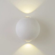 Светильник для уличного освещения с арматурой белого цвета, металлическими плафонами AM Group AM304-2*3W-4000K WH