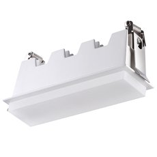 Точечный светильник с плафонами белого цвета Novotech 358240