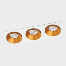 Точечный светильник с арматурой белого цвета, металлическими плафонами ITALLINE SOLO SP03 GOLD/WHITE
