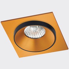 Точечный светильник с арматурой золотого цвета ITALLINE SOLO SP01 GOLD/BLACK/GOLD