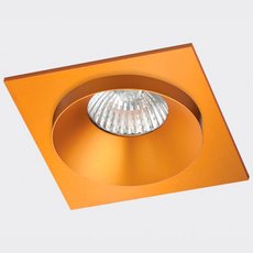 Точечный светильник с металлическими плафонами ITALLINE SOLO SP01 GOLD/GOLD