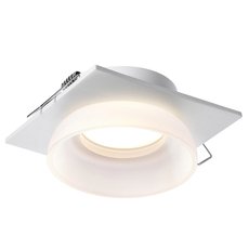 Точечный светильник с плафонами белого цвета Novotech 370724