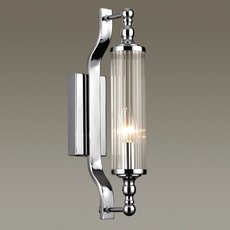 Светильник для ванной комнаты с арматурой хрома цвета, стеклянными плафонами Odeon Light 4942/1W