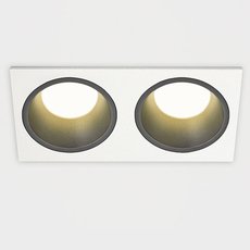Точечный светильник с металлическими плафонами чёрного цвета ITALLINE IT08-8013 black 3000K 2+IT08-8015 white