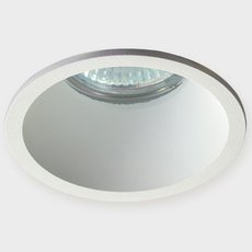 Точечный светильник с арматурой белого цвета, металлическими плафонами ITALLINE 163311 WHITE