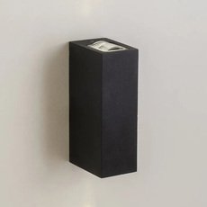 Светильник для уличного освещения с арматурой чёрного цвета, плафонами чёрного цвета ITALLINE IT01-A150/2 BLACK