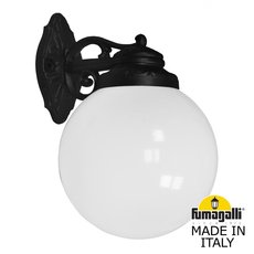 Светильник для уличного освещения с плафонами белого цвета Fumagalli G25.131.000.AYE27DN