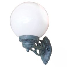Светильник для уличного освещения с плафонами белого цвета Fumagalli G25.131.000.VYE27