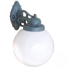 Светильник для уличного освещения с пластиковыми плафонами Fumagalli G25.131.000.VYE27DN