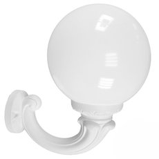 Светильник для уличного освещения с арматурой белого цвета, пластиковыми плафонами Fumagalli G25.132.000.WYE27