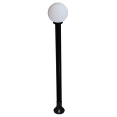 Светильник для уличного освещения с арматурой чёрного цвета, плафонами белого цвета Lumien Hall 81200.05.15.01