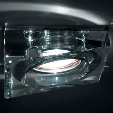 Точечный светильник с арматурой хрома цвета, плафонами прозрачного цвета Donolux DL135CH/White