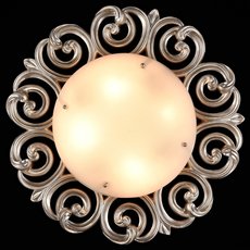 Настенно-потолочный светильник с стеклянными плафонами белого цвета Maytoni H300-04-G