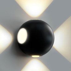 Бра с арматурой чёрного цвета, плафонами чёрного цвета LEDRON GW-A161-4 Black