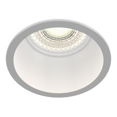 Точечный светильник с металлическими плафонами Maytoni DL049-01W