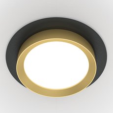 Точечный светильник с арматурой чёрного цвета, плафонами золотого цвета Maytoni DL086-GX53-RD-BG