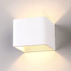 Бра в комнату Elektrostandard Corudo LED белый (MRL LED 1060)