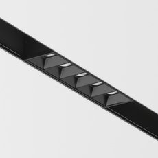 Шинная система с арматурой чёрного цвета, металлическими плафонами Maytoni TR076-2-10W4K-B