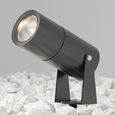 Светильник для уличного освещения с плафонами чёрного цвета Maytoni O050FL-L5GF3K