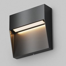 Светильник для уличного освещения с плафонами чёрного цвета Maytoni O047SL-L3B3K