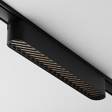 Шинная система с арматурой чёрного цвета, металлическими плафонами Maytoni TR084-1-12W4K-B