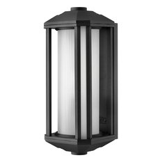 Светильник для уличного освещения с арматурой чёрного цвета, стеклянными плафонами Hinkley QN-CASTELLE-M-BLK