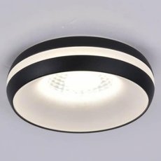 Точечный светильник с арматурой чёрного цвета Omnilux OML-102819-01