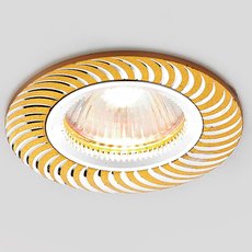 Точечный светильник с плафонами золотого цвета Ambrella Light A720 G/AL