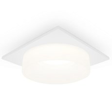 Точечный светильник с арматурой белого цвета, пластиковыми плафонами Ambrella Light TN1314