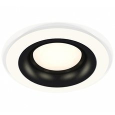 Точечный светильник с арматурой белого цвета, металлическими плафонами Ambrella Light XC7621002