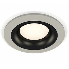 Точечный светильник с плафонами чёрного цвета Ambrella Light XC7623002