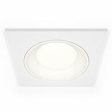 Точечный светильник с арматурой белого цвета Ambrella Light XC7631060