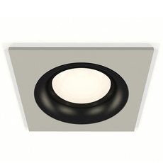 Точечный светильник с плафонами чёрного цвета Ambrella Light XC7633002