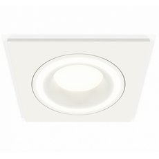 Точечный светильник с плафонами белого цвета Ambrella Light XC7631040