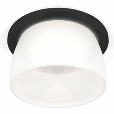 Точечный светильник с плафонами белого цвета Ambrella Light XC6513069