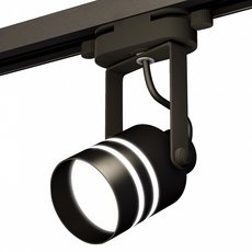 Шинная система с металлическими плафонами чёрного цвета Ambrella Light XT6602082